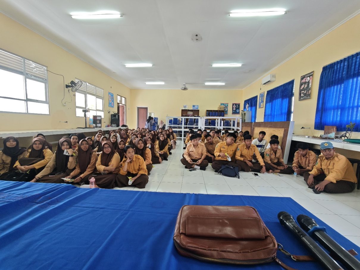 Sosialisasi ke SMA