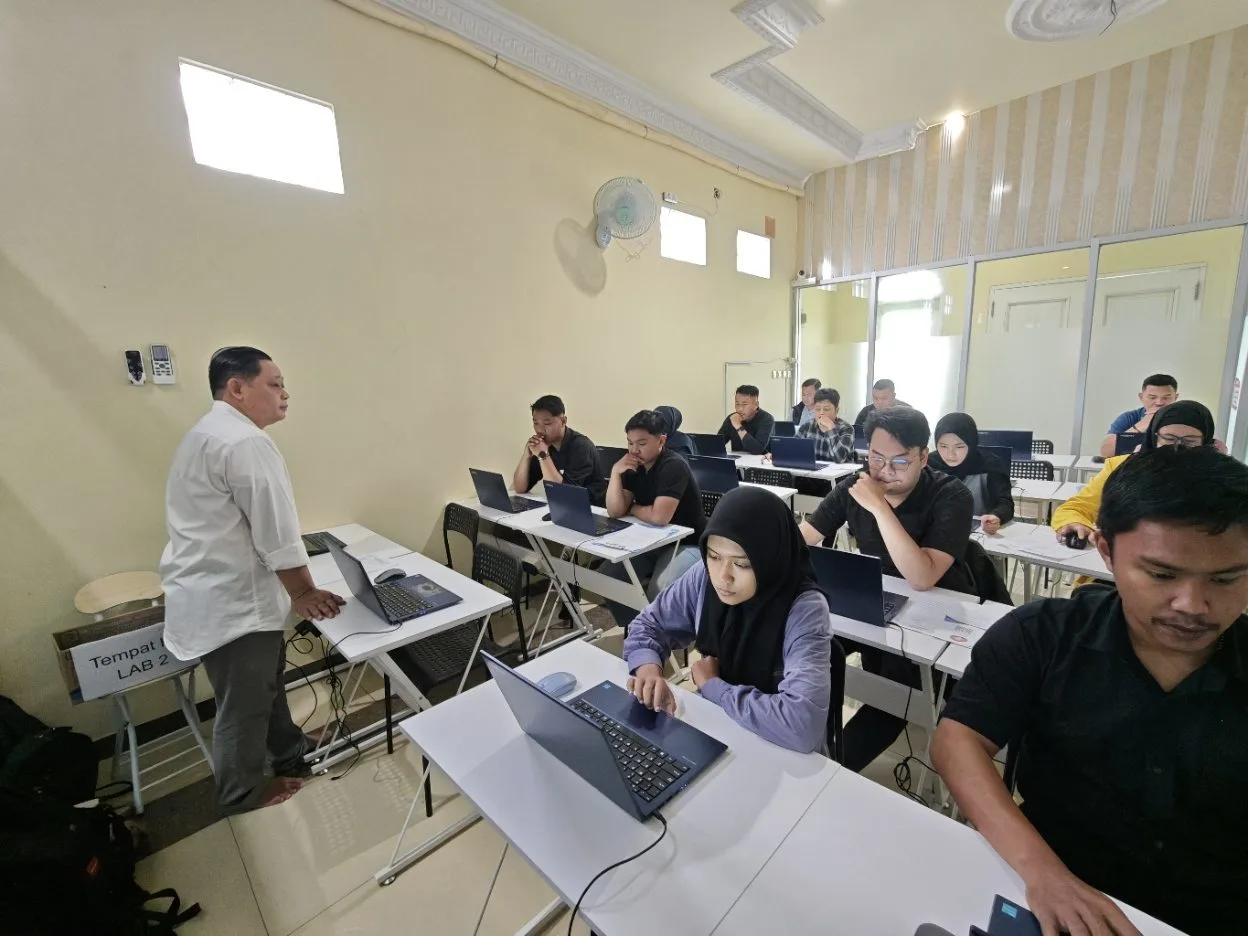 UAS di Lab Komputer