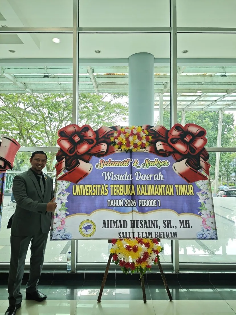 Wisuda UT Kaltim 2026